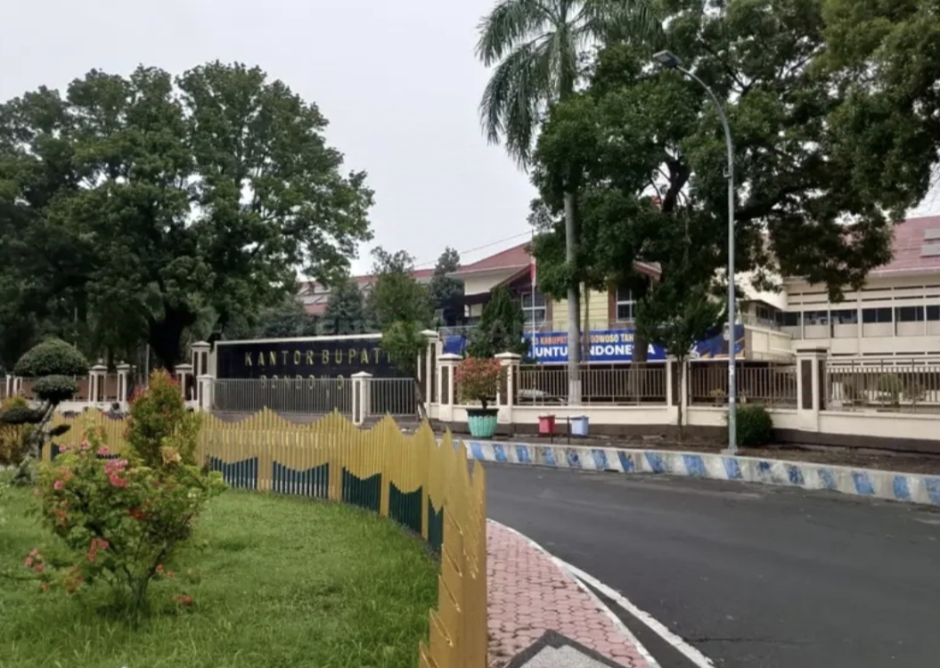 Informasi & Dokumen